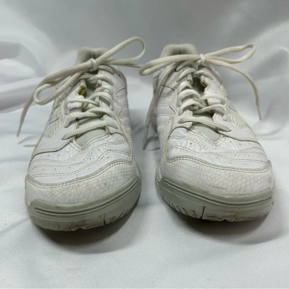 Asics | White Tennis Shoes Lace Up Women’s Size 8.5